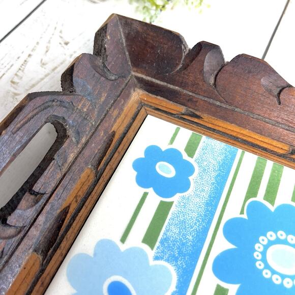 Vintage Rustic Hand Carved Wood Serving Tray with Retro Ceramic Flower Tiles 13" - Picture 7 of 11